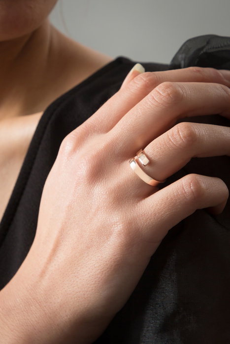 Heliophilia Silver Anillo de Metal Dorado CY9170R
